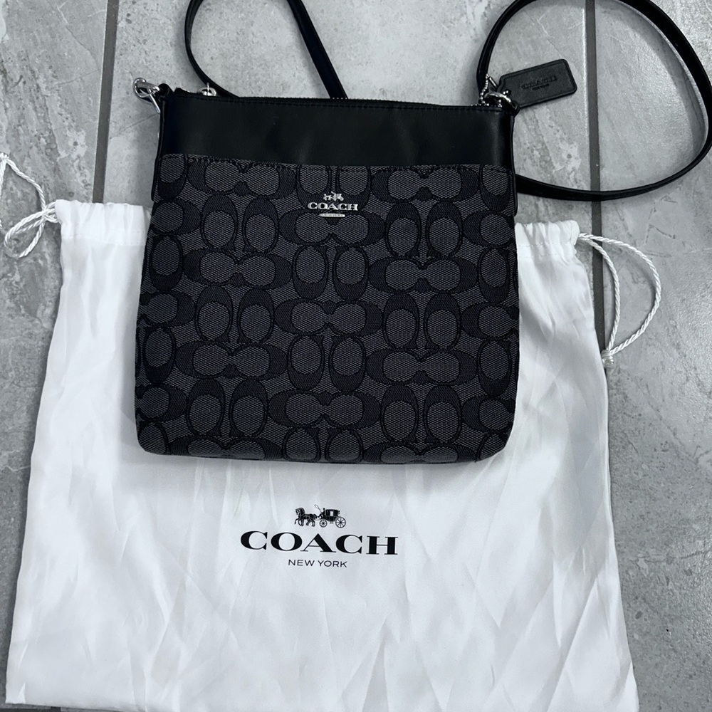 Coach Signature Black and Gray Shoulder Bag